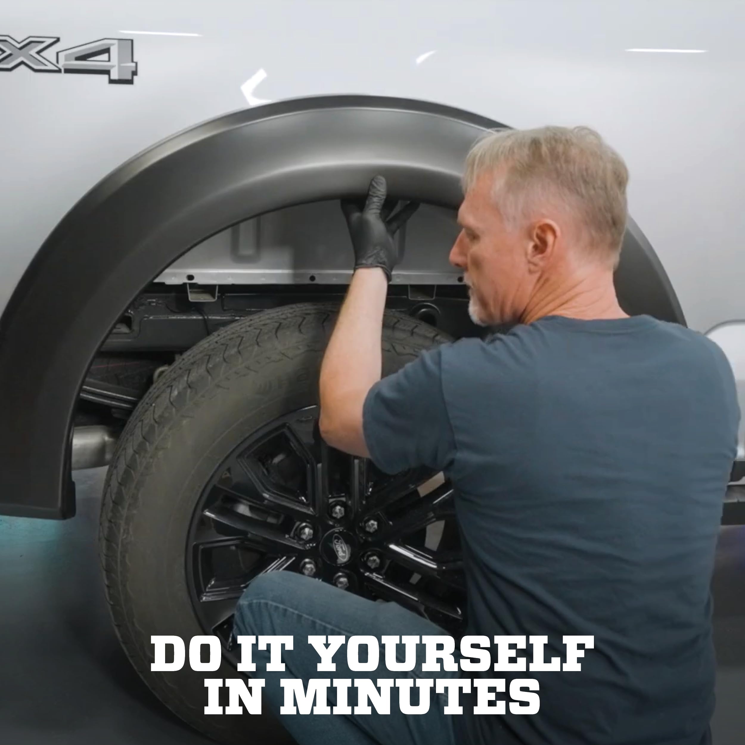 Husky Liners Fender Flares Extend-A-Fender Style | Fits 1999-2007 Ford F-250 Super Duty | Front & Rear, 4-pc Black - 2802928 - Image 4